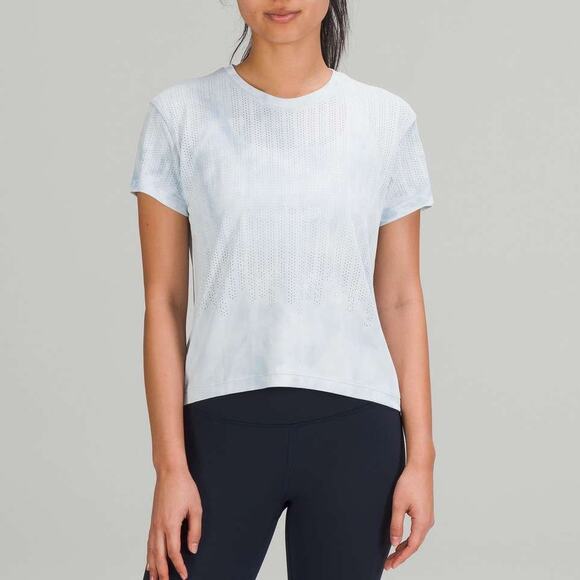 Lululemon Train to Be Short Sleeve Shirt Rainstripe Sheer Cloud Wash True Navy - Picture 1 of 7